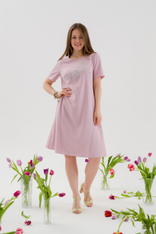 Платье свободного силуэта с вышивкой  розовое