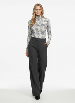 Блузка трикотажная молочно-серая Блузка трикотажная молочно-серая